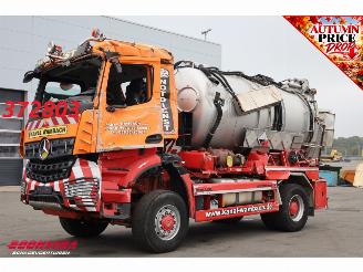 Schade vrachtwagen Mercedes Arocs 2053 4X4 Müller Saug/Druck ADR 10m3 2019/11