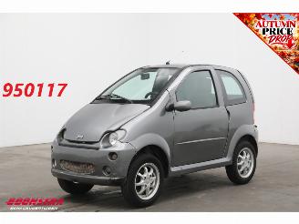 krockskadad bil brommobiel JDM  City LMV Leder 2008/12