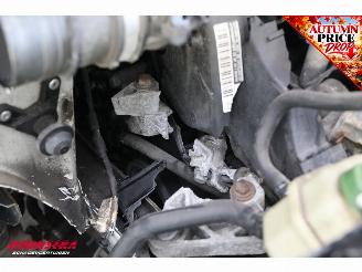 Volkswagen Transporter 2.0 TDI L1-H1 Economy Airco AHK picture 13