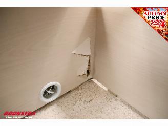 Dethleffs  RB 5A Dwarsbed Middenkeuken picture 20