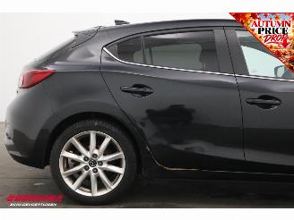 Mazda 3 2.2 SkyActiv-D 150 GT-M HUD Bose Cruise Navi Leder Camera PDC Bluetooth Clima picture 5