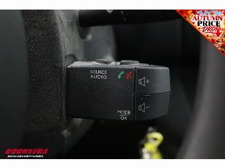 Renault Trafic 2.0 dCi 120 T29 L2H1 Comfort Cruise Navi PDC AHK Bluetooth Airco picture 19