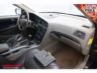 Volvo V-70 Cross Country 2.4 T AWD Comfort Line Cruise Leder Memory PDC AHK picture 5