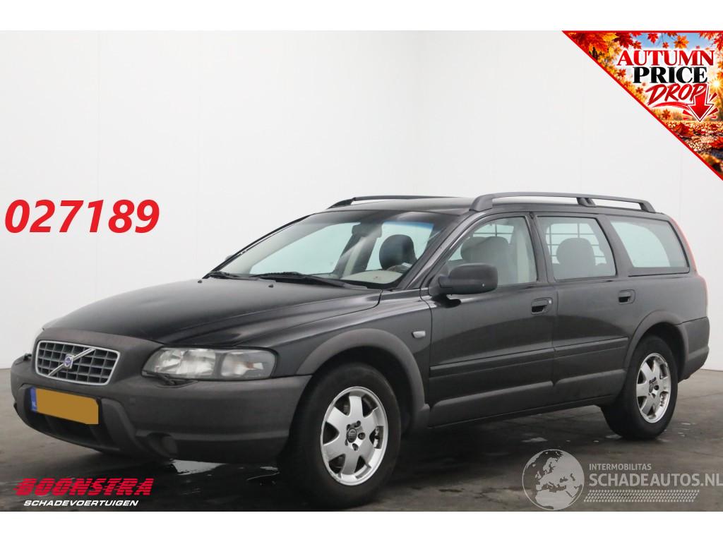 Volvo V-70 Cross Country 2.4 T AWD Comfort Line Cruise Leder Memory PDC AHK
