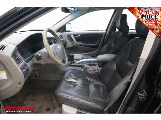 Volvo V-70 Cross Country 2.4 T AWD Comfort Line Cruise Leder Memory PDC AHK picture 8