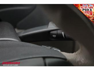 Volvo C-70 Convertible 2.4i Aut. Kinetic Cruise Navi Leder Memory PDC AHK Clima picture 15