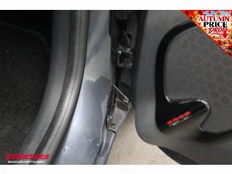 Renault Clio Estate 0.9 TCe Intens Cruise Navi Camera PDC Bluetooth Clima picture 6