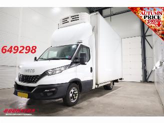 Vaurioauto  commercial vehicles Iveco Daily 35C16 2.3 375 Mitsubishi H.I. Thermal TDJ430D Cruise Bluetooth Airco 2020/2