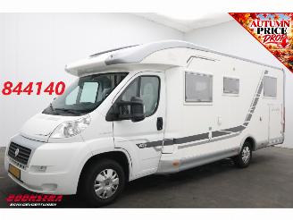 Avarii campere Mc Louis  Tandy 637G 2.3 M. Jet Solar Dakairco Luifel Garage Lengtebed Cruise Navi Camera 2011/8