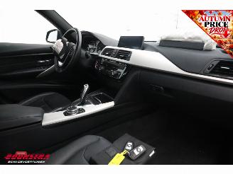 BMW 3-serie 318i Aut. Centennial High Executive Cruise Navi Leder SHZ Bluetooth PDC Clima picture 14