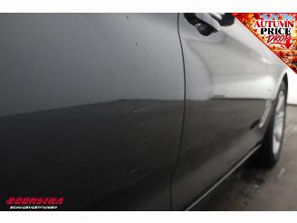 BMW 3-serie 318d SportLine Leder HUD Navi Clima Cruise Camera SHZ 49.849 km! picture 5