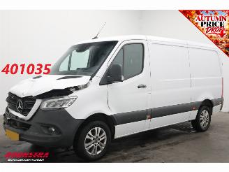 Schade bestelwagen Mercedes Sprinter 317 CDI Aut. Navi Camera PDC AHK Leder Cruise Apple/Android Airco 2021/10
