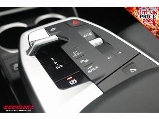 BMW X1 xDrive25e M-Sport Pano LED ACC H/K Leder Camera LRHZ picture 31