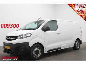 uszkodzony samochody ciężarowe Opel Vivaro-e L2 75 kWh Cruise Navi Apple/Android Camera PDC 2023/3