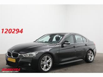 damaged passenger cars BMW 3-serie 320i High Executive M Sport Aut. Leder SHZ LED Apple/Android 2017/8