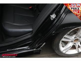 BMW 3-serie 320i High Executive M Sport Aut. Leder SHZ LED Apple/Android picture 9