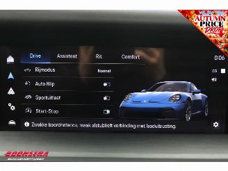 Porsche 911 4.0 GT3 992.2 Schalter Clubsport PCCB Chrono PDLS+ Lift Camera SHZ picture 35