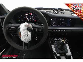 Porsche 911 4.0 GT3 992.2 Schalter Clubsport PCCB Chrono PDLS+ Lift Camera SHZ picture 15