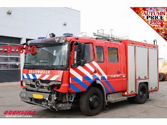 krockskadad bil vrachtwagen Mercedes Atego 1428 Feuerwehr Aut. 62.543 km! 2013/12