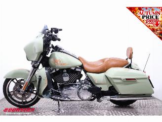 Harley-Davidson  103 FLHX Street Glide Jekill/Hyde Cruise Heizgriffe Navi Bluetooth 10.528 km! picture 5