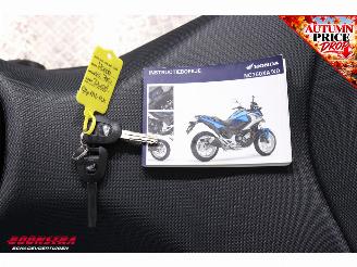 Honda  NC 750X DCT C-ABS Heizgriffe 9.962 km! picture 19