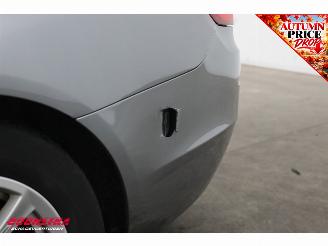 BMW 5-serie Touring 530i Aut. Upgrade Edition Cruise Navi Leder SHZ PDC AHK Bluetooth Clima picture 5