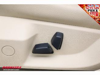 BMW 5-serie Touring 530i Aut. Upgrade Edition Cruise Navi Leder SHZ PDC AHK Bluetooth Clima picture 24