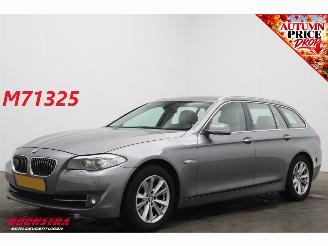 Vaurioauto  passenger cars BMW 5-serie Touring 530i Aut. Upgrade Edition Cruise Navi Leder SHZ PDC AHK Bluetooth Clima 2012/11
