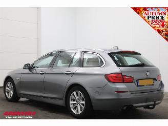 BMW 5-serie Touring 530i Aut. Upgrade Edition Cruise Navi Leder SHZ PDC AHK Bluetooth Clima picture 4