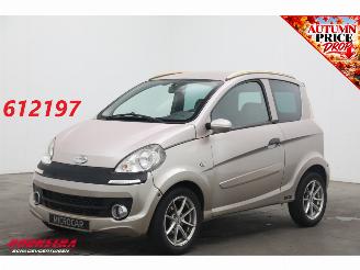 damaged microcars Microcar  M.GO SXI DCI Leder Bluetooth LMV 2011/3
