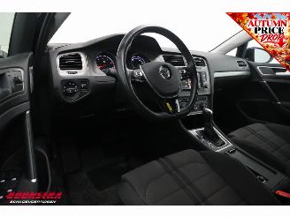 Volkswagen Golf Variant 1.0 TSI Connected Series Cruise Navi Apple/Android Camera PDC AHK Clima picture 19