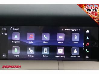 Porsche Taycan 4S 105 kWh RHD Chrono PASM PDLS+ Pano 360° Memory ACC SHZ picture 27