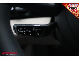 Porsche Taycan 4S 105 kWh RHD Chrono PASM PDLS+ Pano 360° Memory ACC SHZ picture 18