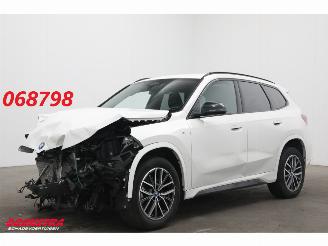 damaged passenger cars BMW iX1 eDrive20 67 kWh M Sport H/K ACC Navi Virtual Apple/Android Memory Camera PDC Clima 2024/9