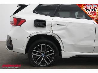 BMW iX1 eDrive20 67 kWh M Sport H/K ACC Navi Virtual Apple/Android Memory Camera PDC Clima picture 8