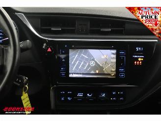 Toyota Auris 1.3 Aspiration Cruise Navi Camera Bluetooth Clima picture 14