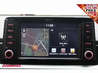 Kia Picanto 1.0 CVVT Colour Edition Cruise Navi Apple/Android Camera Clima picture 20