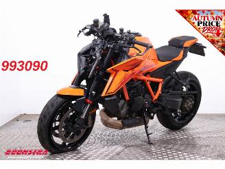 damaged motor cycles KTM  1390 SuperDuke R ABS LED Remus Cruise Heizgriffe 2024/5