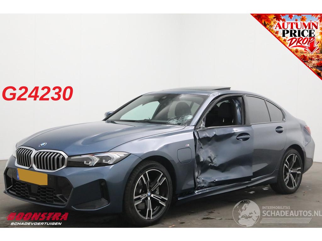 BMW 3-serie 330e M Sport Pano H/K Camera SHZ ACC Apple/Android