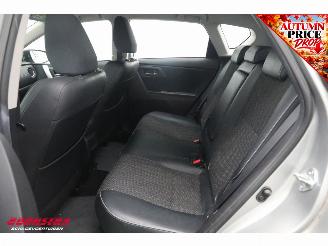 Toyota Auris 1.8 Hybrid Lease Pro Cruise Navi Camera PDC Bluetooth Clima picture 13
