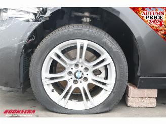BMW 5-serie Touring 520i Aut. M Sport Cruise Navi Virtual PDC Bluetooth Clima picture 17