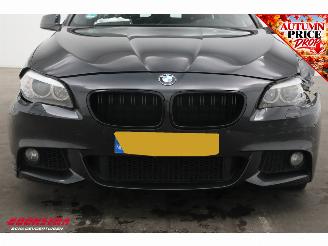 BMW 5-serie Touring 520i Aut. M Sport Cruise Navi Virtual PDC Bluetooth Clima picture 11