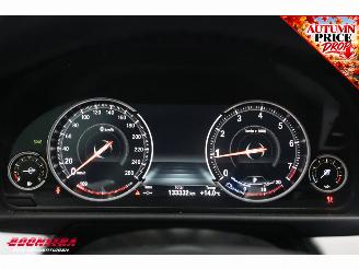 BMW 5-serie Touring 520i Aut. M Sport Cruise Navi Virtual PDC Bluetooth Clima picture 30