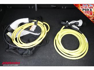 Volkswagen ID.3 Life 58 kWh SHZ Navi Clima Cruise Apple/Android picture 37