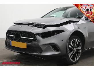 Mercedes A-klasse Premium Plus Burmester SHZ AHK Camera Clima Cruise picture 12