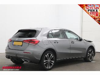 Mercedes A-klasse Premium Plus Burmester SHZ AHK Camera Clima Cruise picture 3