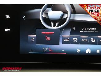 BMW 1-serie 116 M Sport Design H/K Criuse Navi Virtual SHZ Apple/Android Camera PDC Clima picture 31