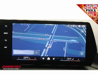 BMW 1-serie 116 M Sport Design H/K Criuse Navi Virtual SHZ Apple/Android Camera PDC Clima picture 26