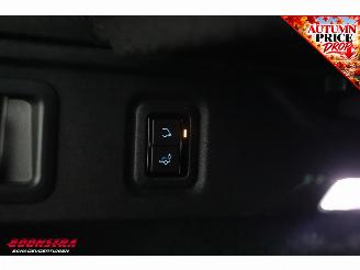 Jaguar F-Pace 2.0 Portfolio AWD Pano Meridian HUD Camera AHK Memory Clima picture 29
