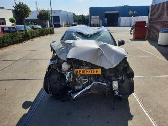 Voiture accidenté Audi A1 A1 Sportback (8XA/8XF), Hatchback 5-drs, 2011 / 2018 1.0 TFSI Ultra 12V 2017/10